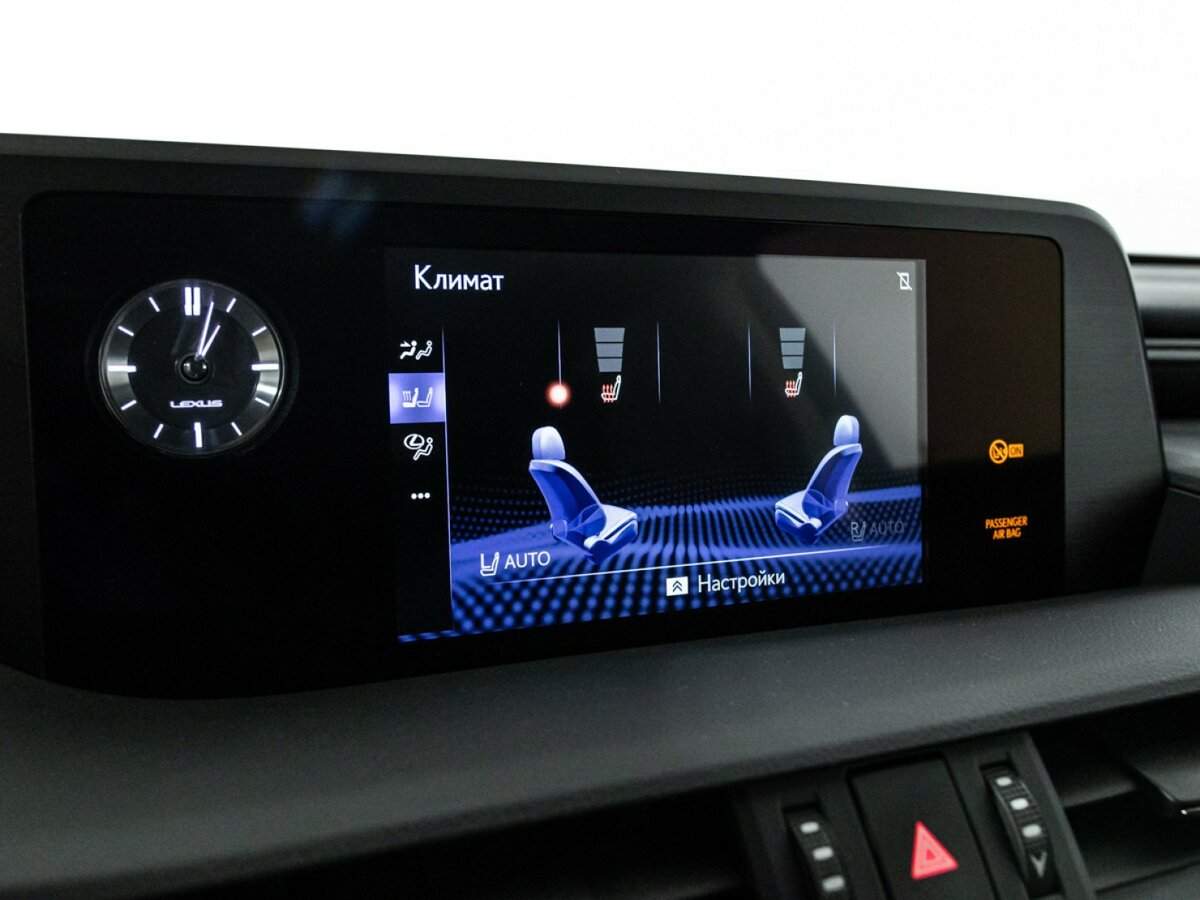Lexus ES с пробегом — 2021 год. Фото: #19