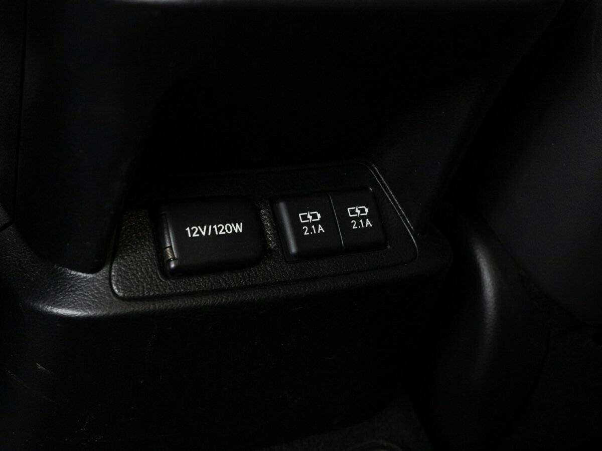 Lexus ES с пробегом — 2021 год. Фото: #23