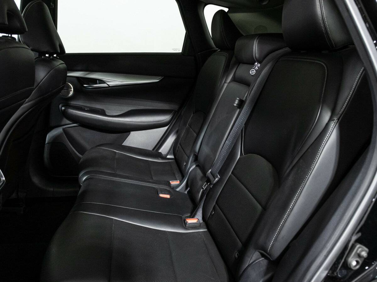 Infiniti QX50 с пробегом — 2020 год. Фото: #9