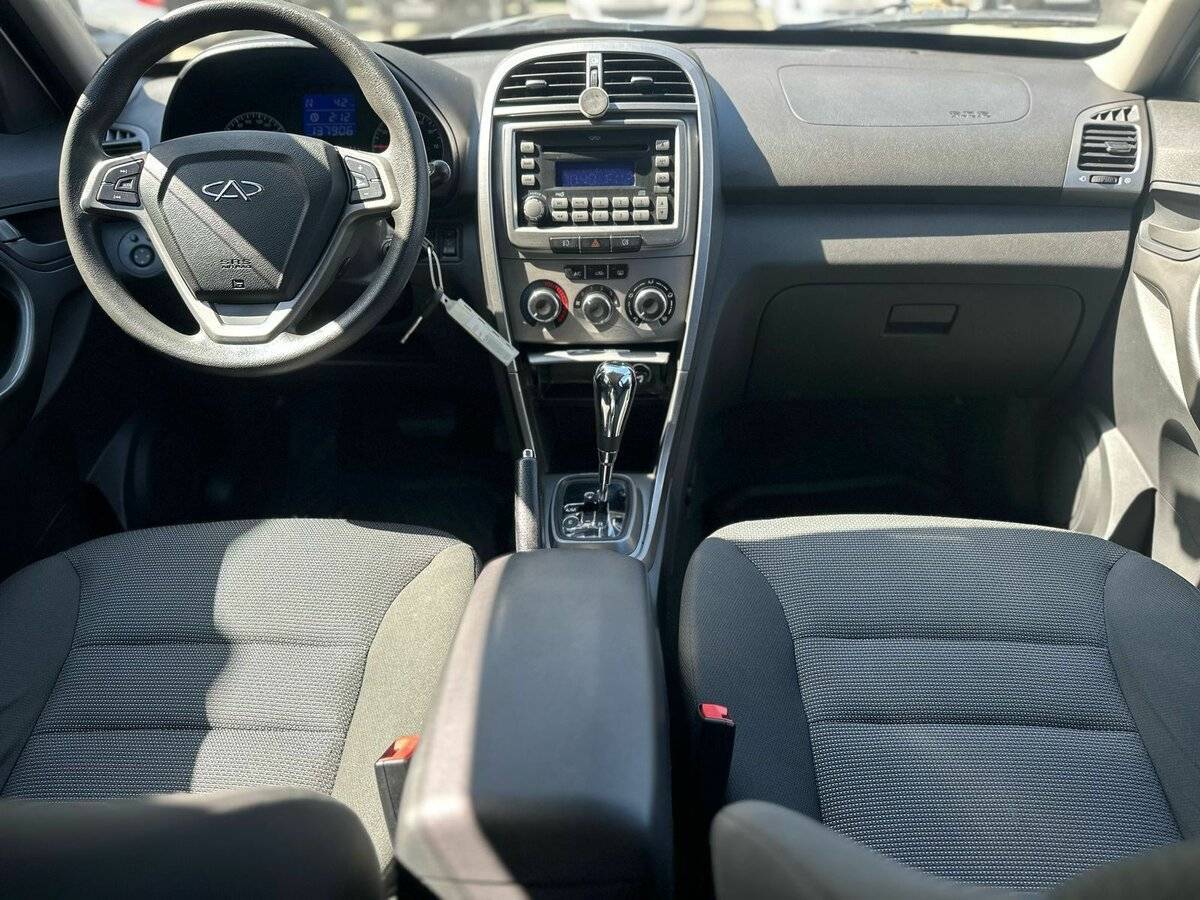Chery Tiggo (T11) с пробегом — 2015 год. Фото: #6