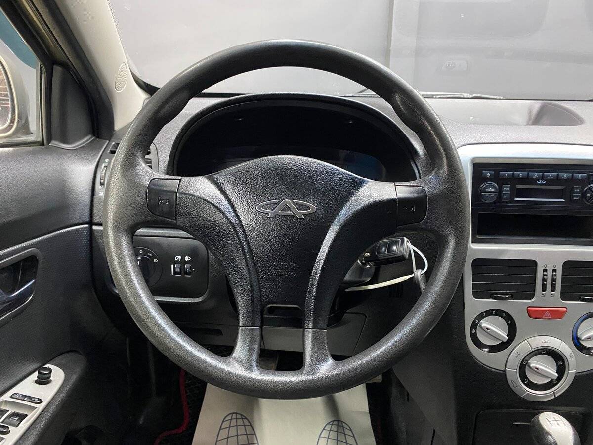 Chery Very (A13) с пробегом — 2012 год. Фото: #6