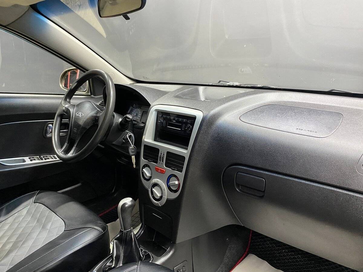 Chery Very (A13) с пробегом — 2012 год. Фото: #8