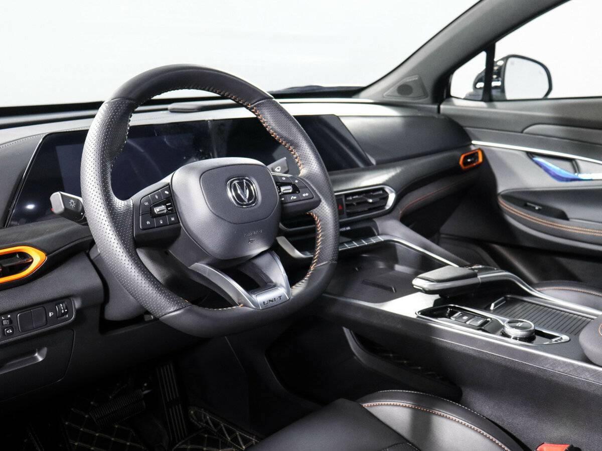 Changan UNI-T с пробегом — 2022 год. Фото: #13