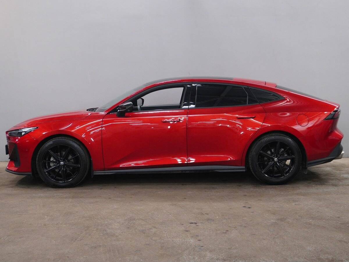 Changan UNI-V с пробегом — 2023 год. Фото: #7