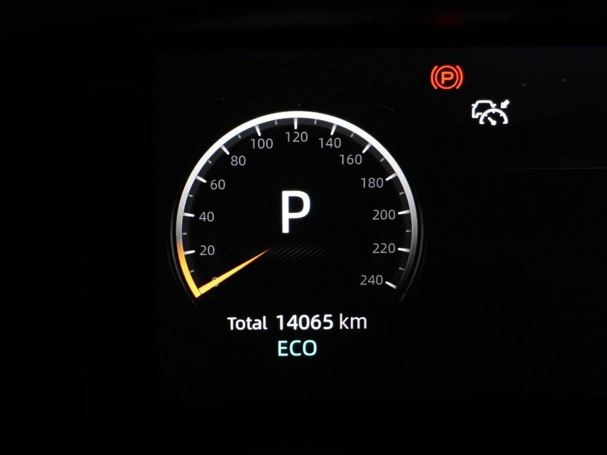 Changan UNI-V с пробегом — 2023 год. Фото: #17