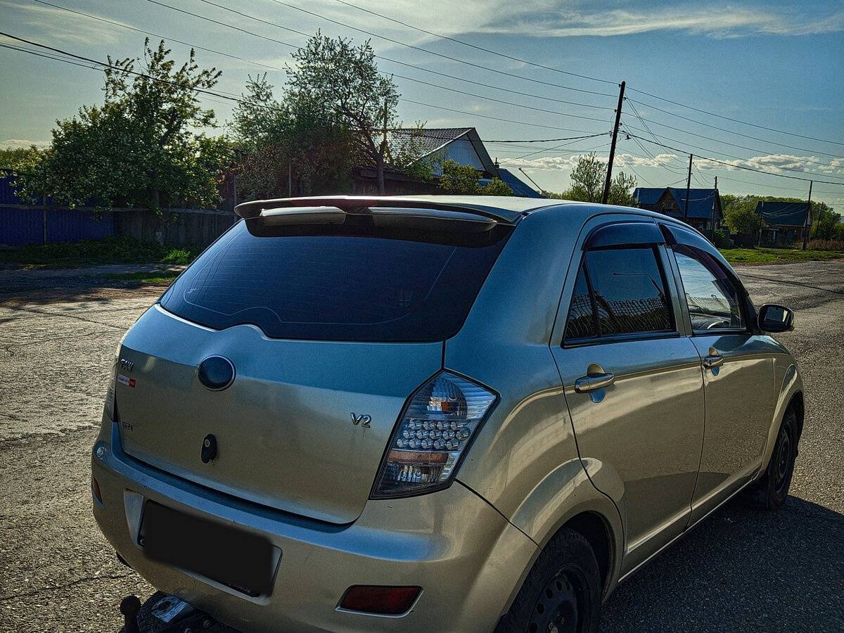 FAW V2 с пробегом — 2013 год. Фото: #2