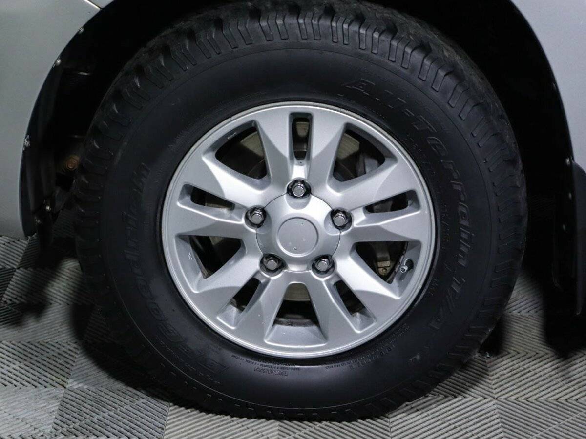 Toyota Land Cruiser с пробегом — 2008 год. Фото: #14