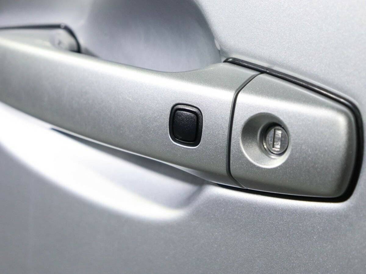 Toyota Land Cruiser с пробегом — 2008 год. Фото: #15