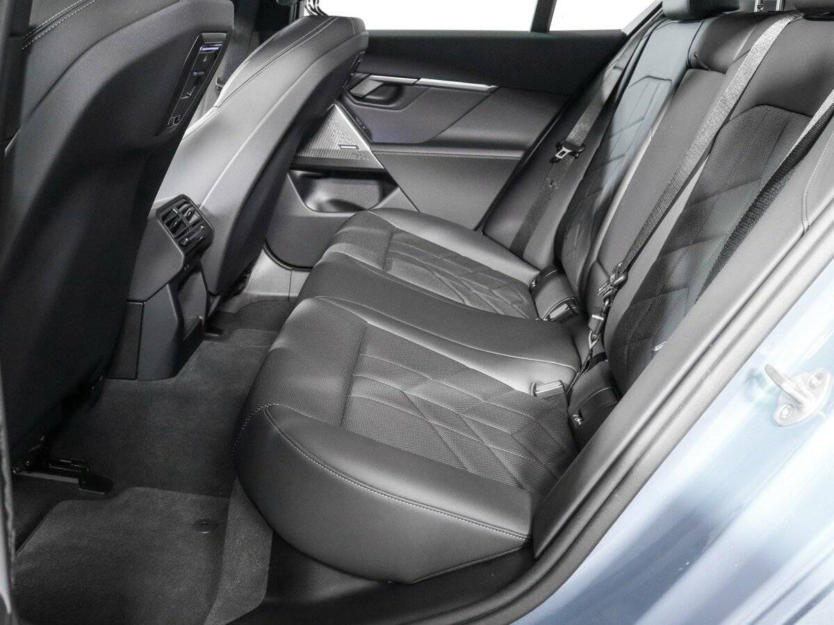 BMW 5 серии с пробегом — 2023 год. Фото: #9