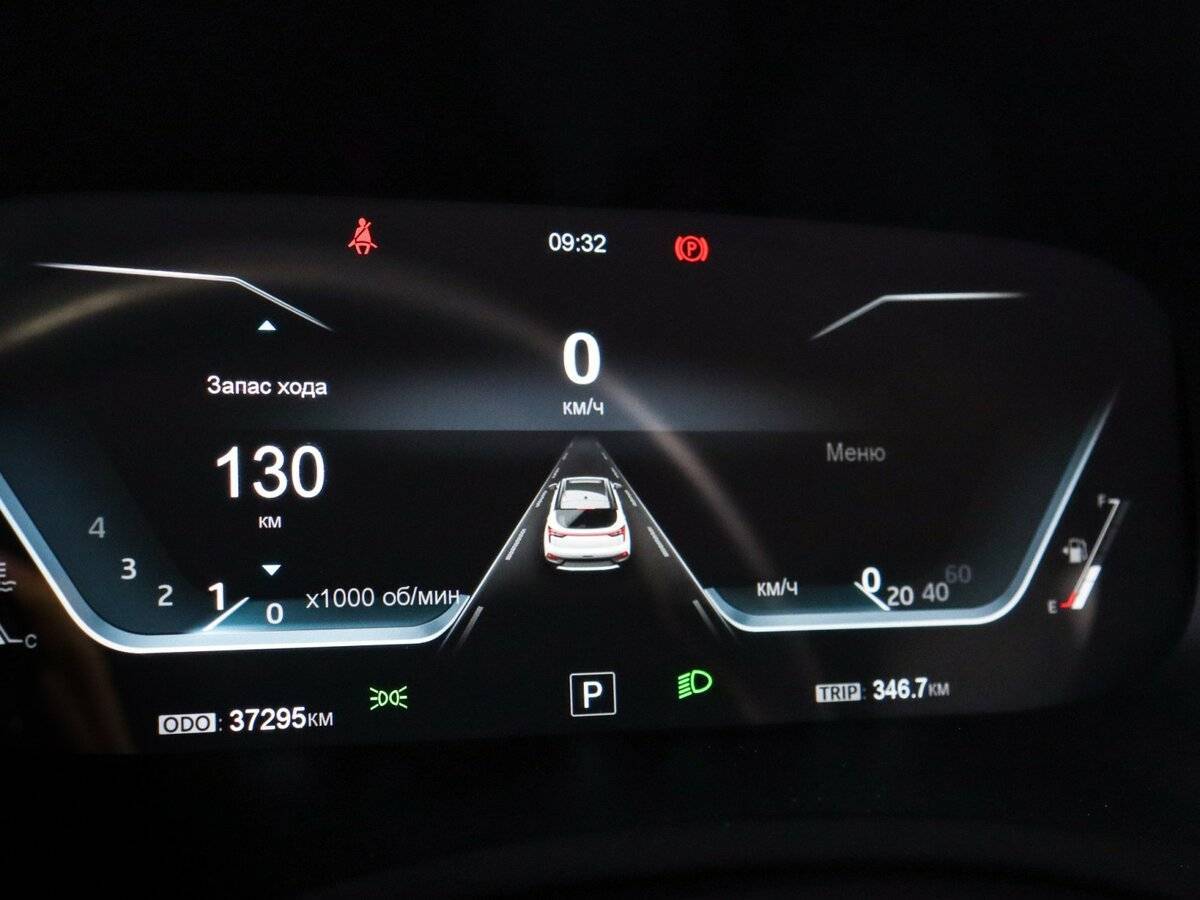 Москвич 3 с пробегом — 2023 год. Фото: #10