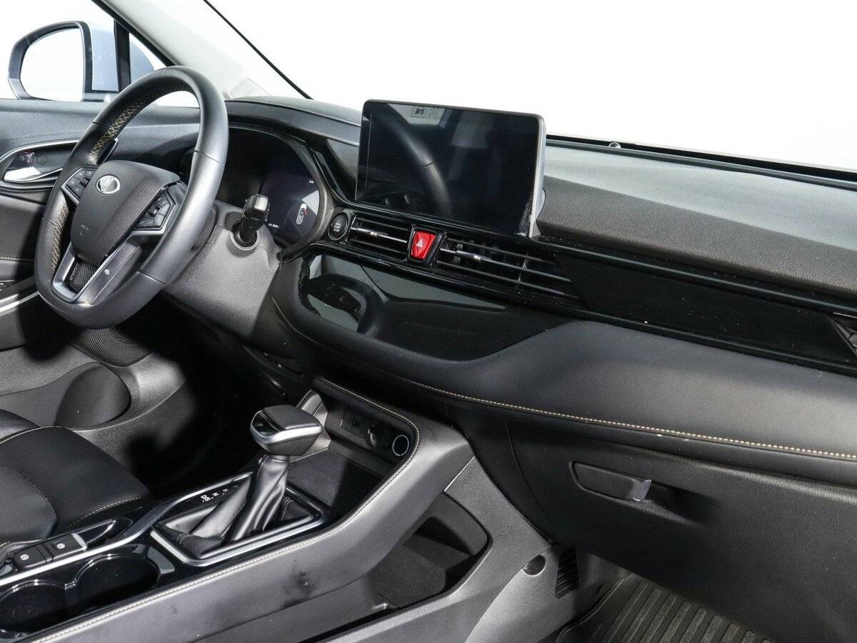 Москвич 3 с пробегом — 2023 год. Фото: #6