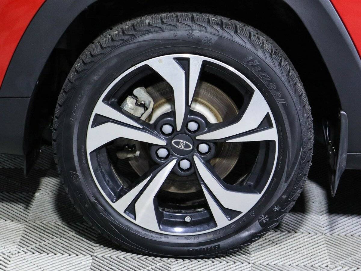 Москвич 3 с пробегом — 2023 год. Фото: #8