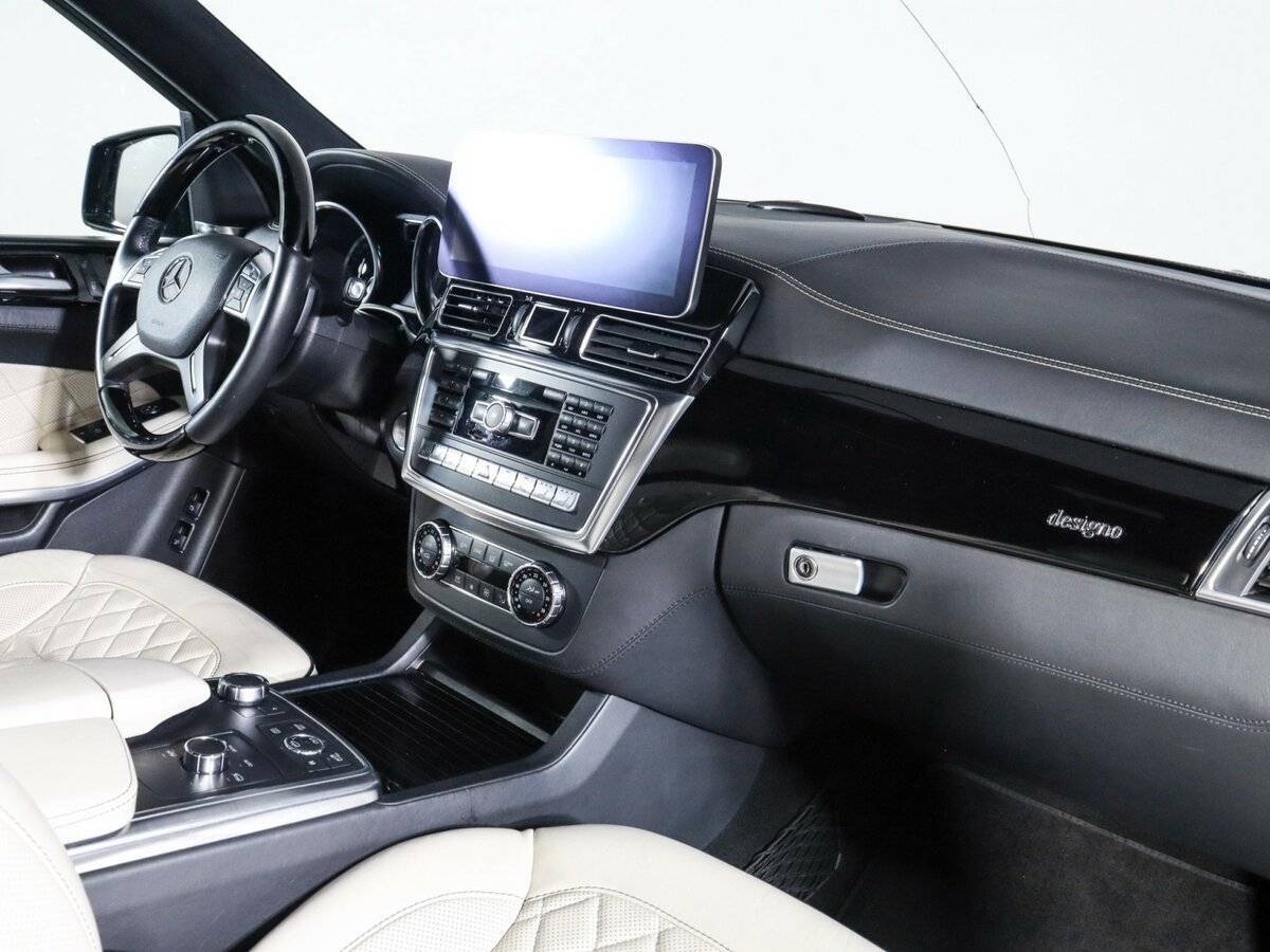 Mercedes-Benz GL-Класс с пробегом — 2013 год. Фото: #6