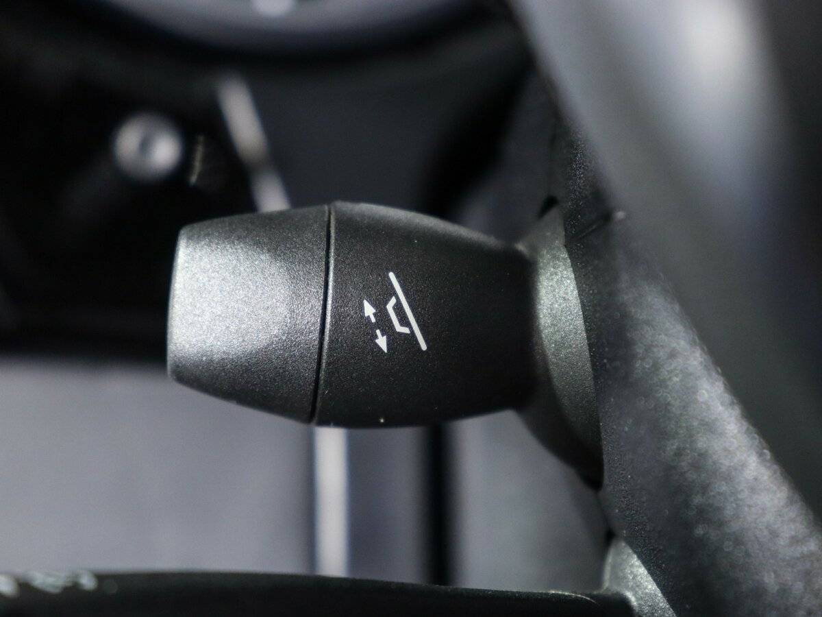 Mercedes-Benz GL-Класс с пробегом — 2013 год. Фото: #22