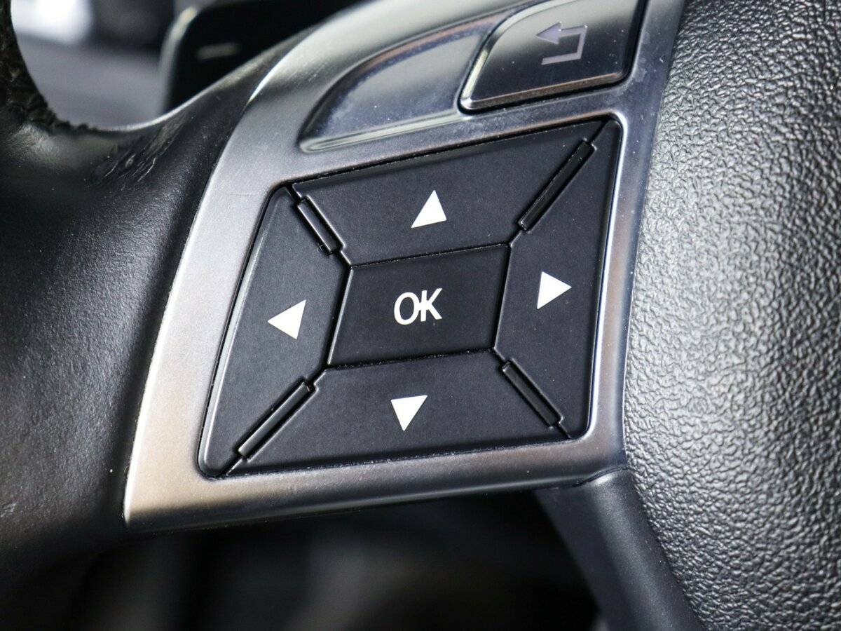 Mercedes-Benz GL-Класс с пробегом — 2013 год. Фото: #25