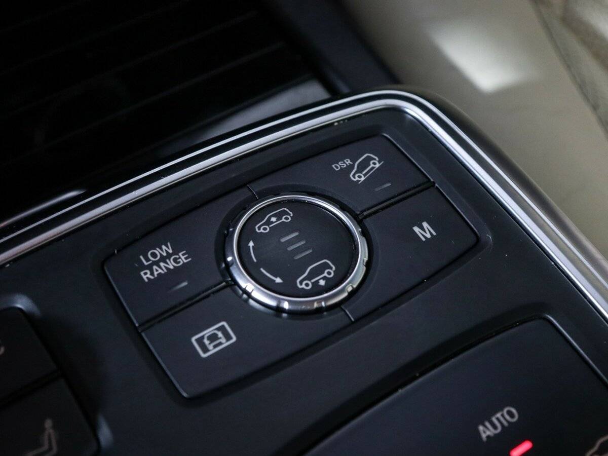 Mercedes-Benz GL-Класс с пробегом — 2013 год. Фото: #27