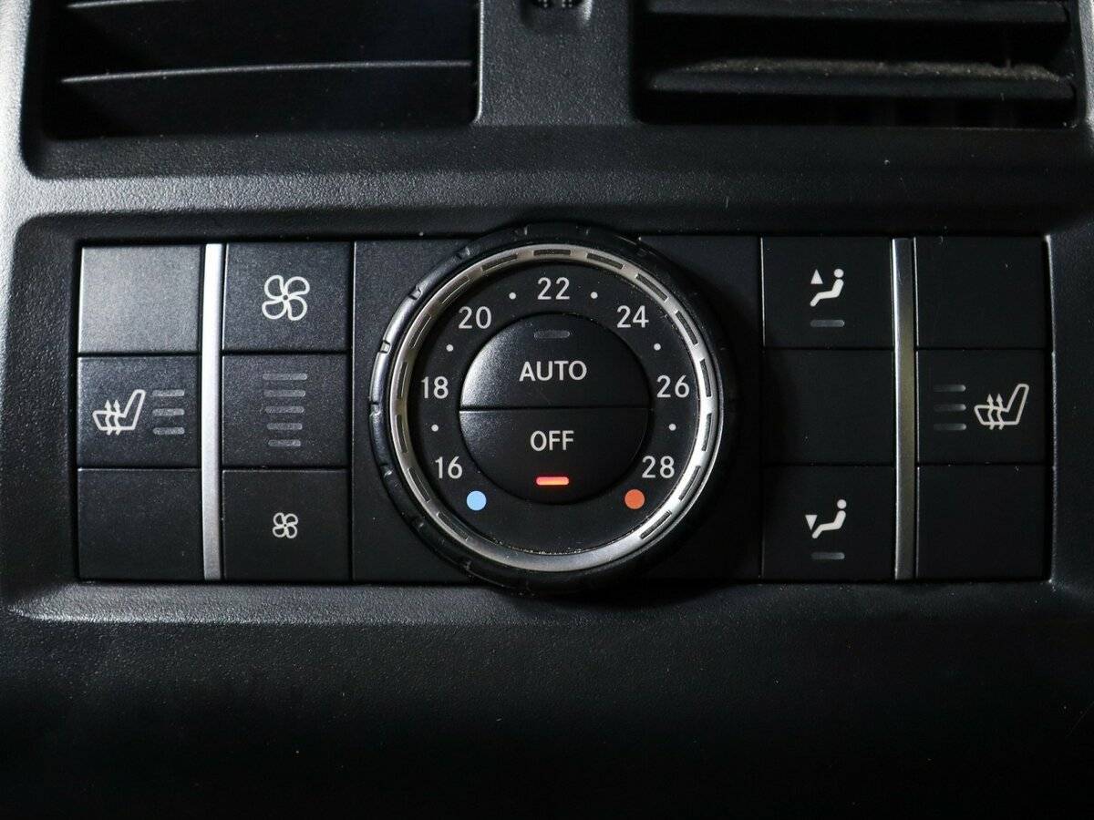 Mercedes-Benz GL-Класс с пробегом — 2013 год. Фото: #30