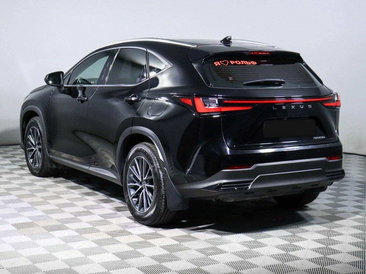 Lexus NX с пробегом — 2021 год. Фото: #6