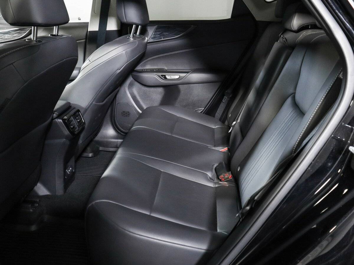 Lexus NX с пробегом — 2021 год. Фото: #9