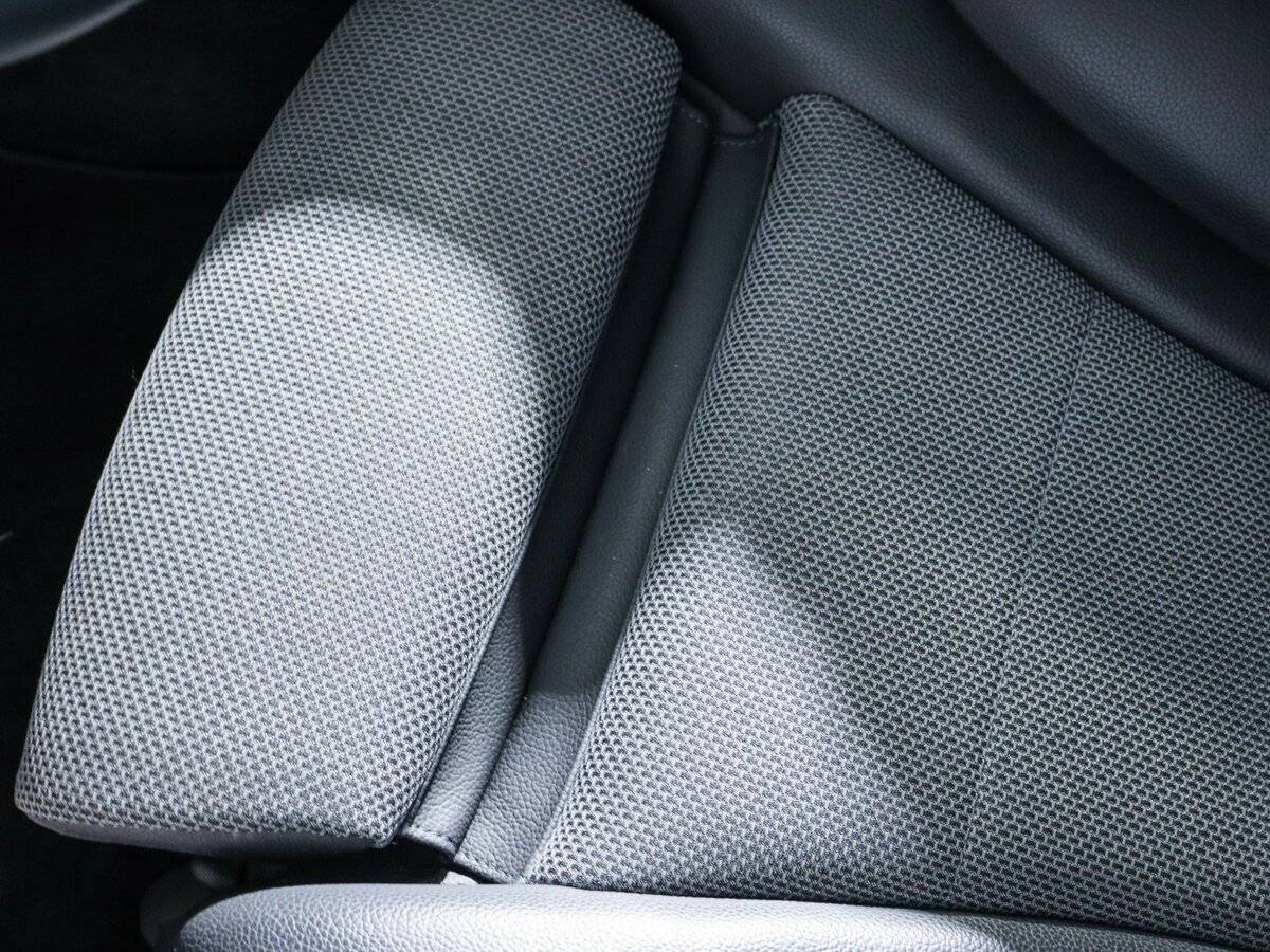 Mercedes-Benz C-Класс с пробегом — 2019 год. Фото: #17