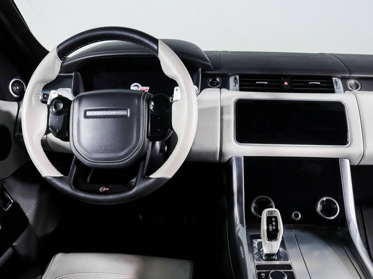 Land Rover Range Rover Sport с пробегом — 2021 год. Фото: #11