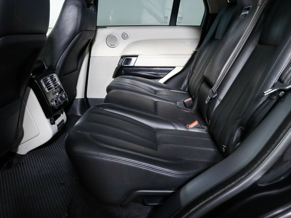 Land Rover Range Rover с пробегом — 2015 год. Фото: #9