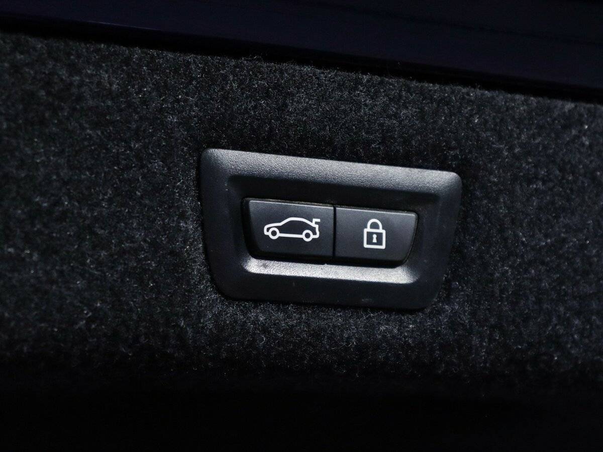 BMW 5 серии с пробегом — 2018 год. Фото: #17