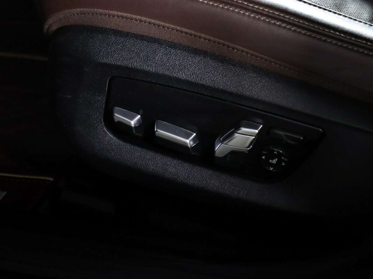 BMW 5 серии с пробегом — 2018 год. Фото: #18