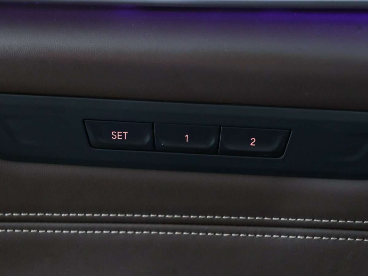 BMW 5 серии с пробегом — 2018 год. Фото: #19