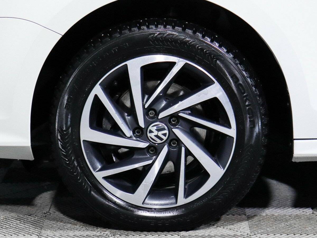 Volkswagen Jetta с пробегом — 2018 год. Фото: #14