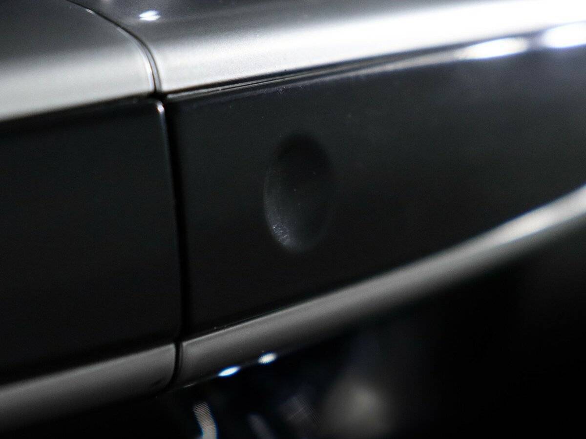 Land Rover Range Rover с пробегом — 2019 год. Фото: #18