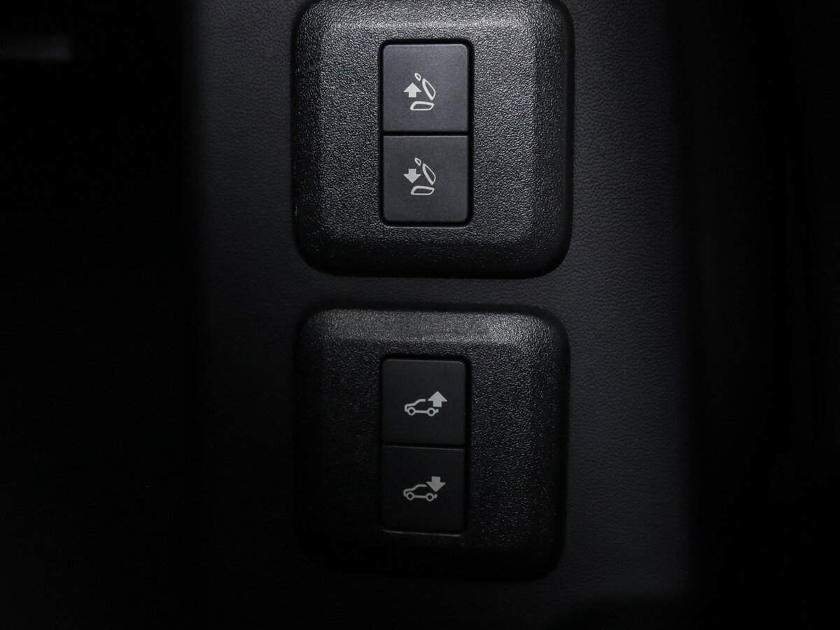 Land Rover Range Rover с пробегом — 2019 год. Фото: #21