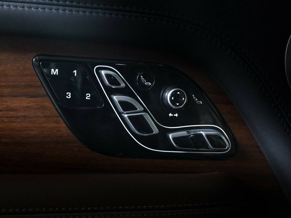 Land Rover Range Rover с пробегом — 2019 год. Фото: #23