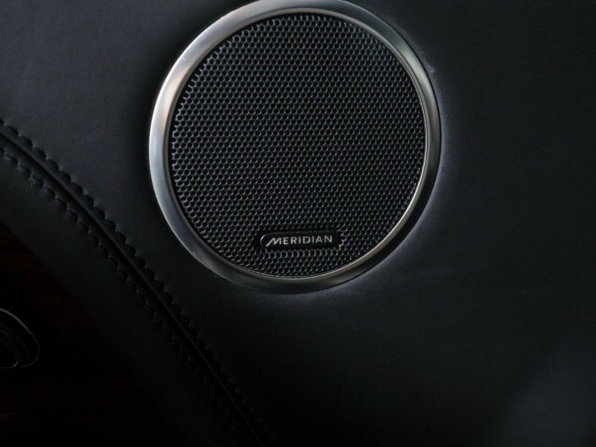 Land Rover Range Rover с пробегом — 2019 год. Фото: #24