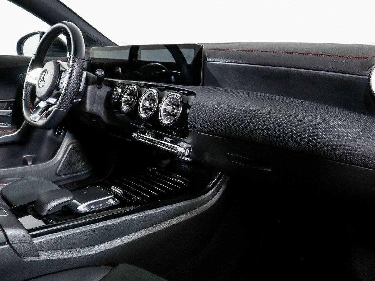 Mercedes-Benz CLA с пробегом — 2021 год. Фото: #8