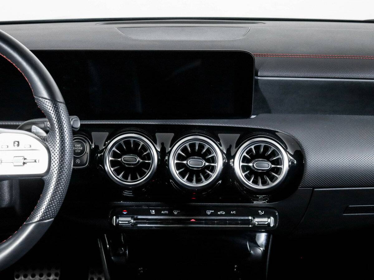 Mercedes-Benz CLA с пробегом — 2021 год. Фото: #12