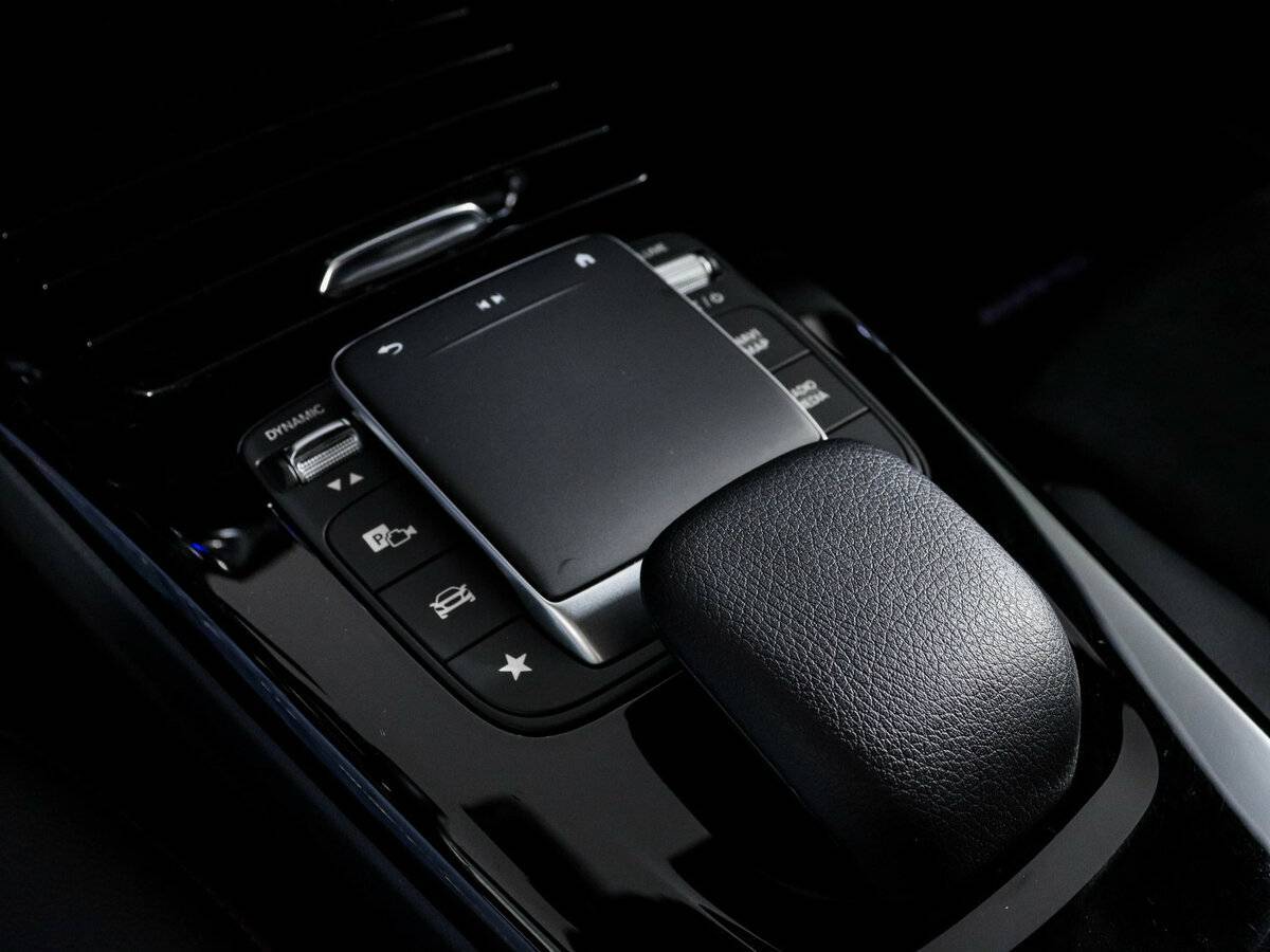 Mercedes-Benz CLA с пробегом — 2021 год. Фото: #19