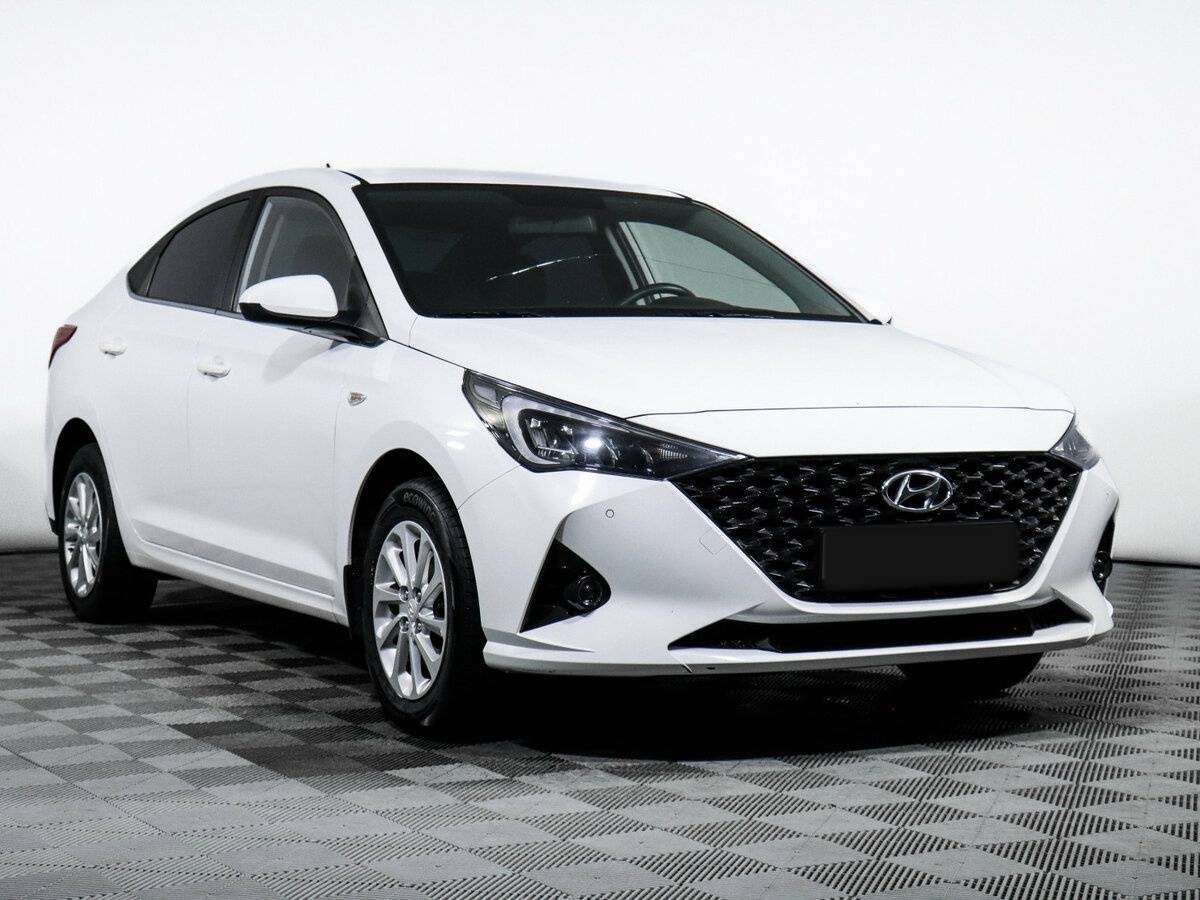 Hyundai Solaris с пробегом — 2021 год. Фото: #2