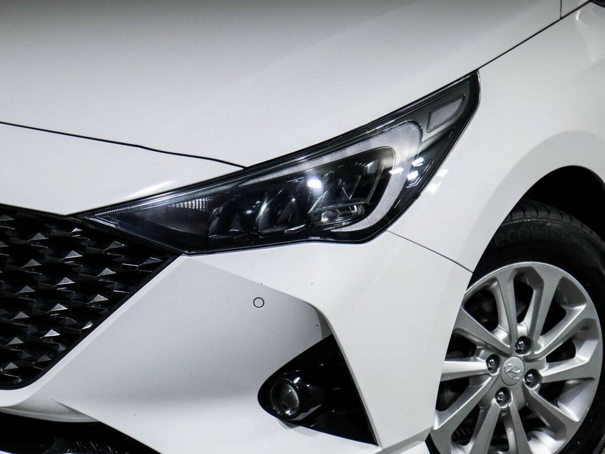 Hyundai Solaris с пробегом — 2021 год. Фото: #15