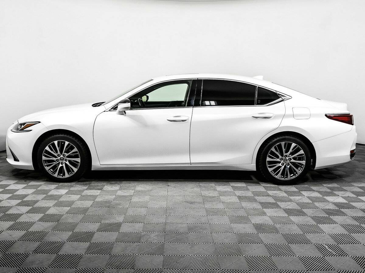 Lexus ES с пробегом — 2021 год. Фото: #7