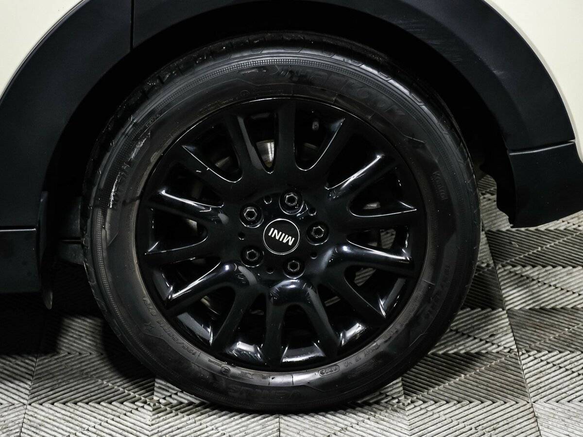 Mini Hatch с пробегом — 2020 год. Фото: #15