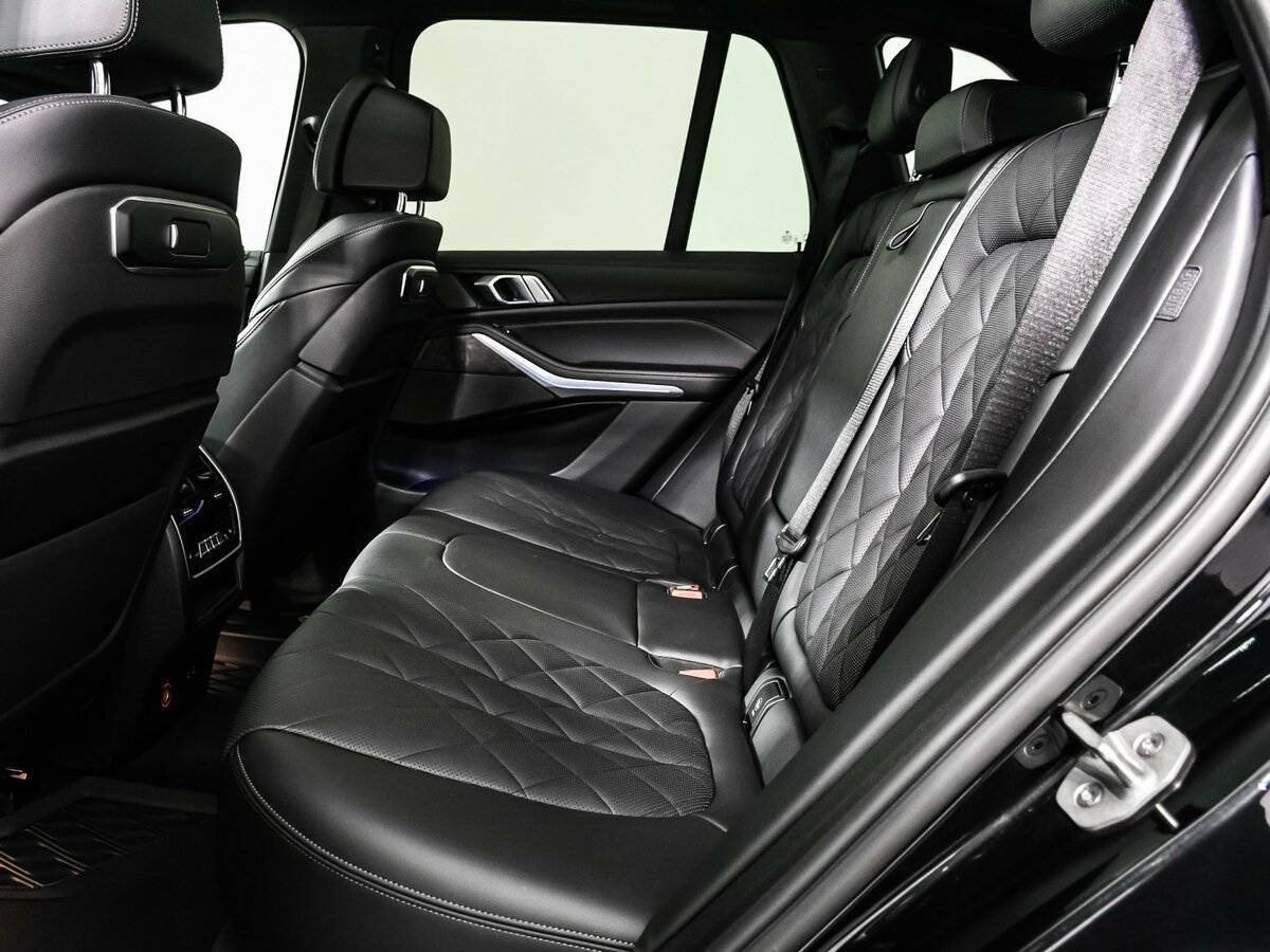 BMW X5 с пробегом — 2023 год. Фото: #13