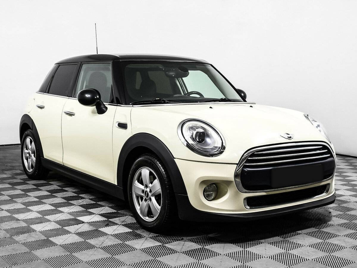 Mini Hatch с пробегом — 2014 год. Фото: #2