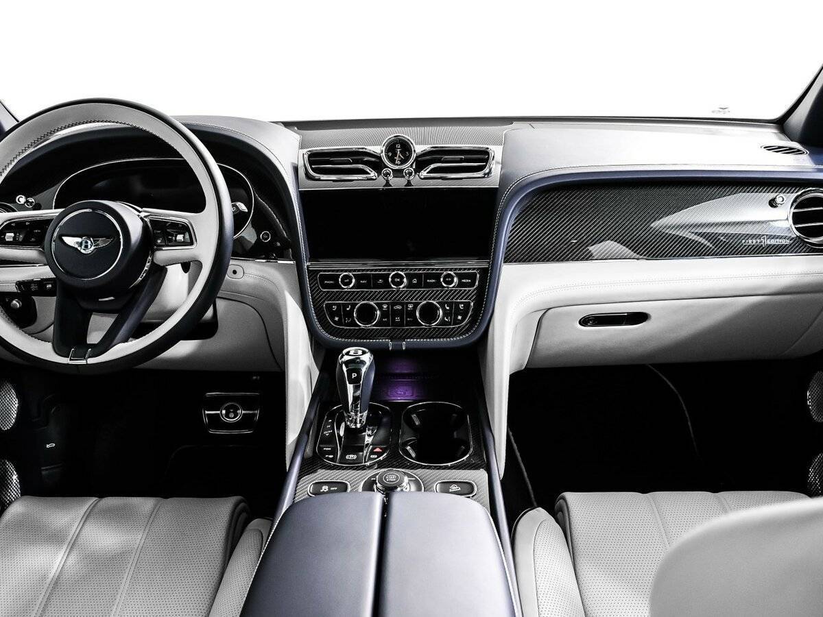 Bentley Bentayga с пробегом — 2021 год. Фото: #10