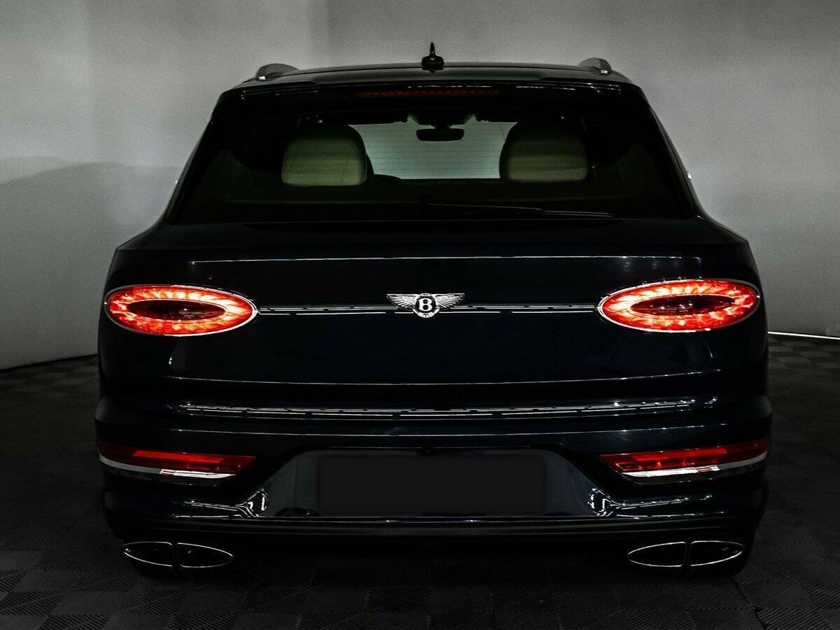 Bentley Bentayga с пробегом — 2021 год. Фото: #23