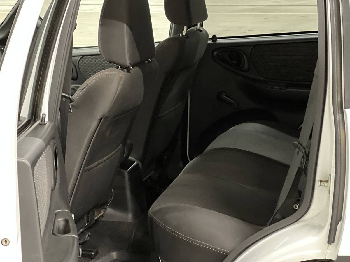 Lada (ВАЗ) Niva с пробегом — 2020 год. Фото: #11