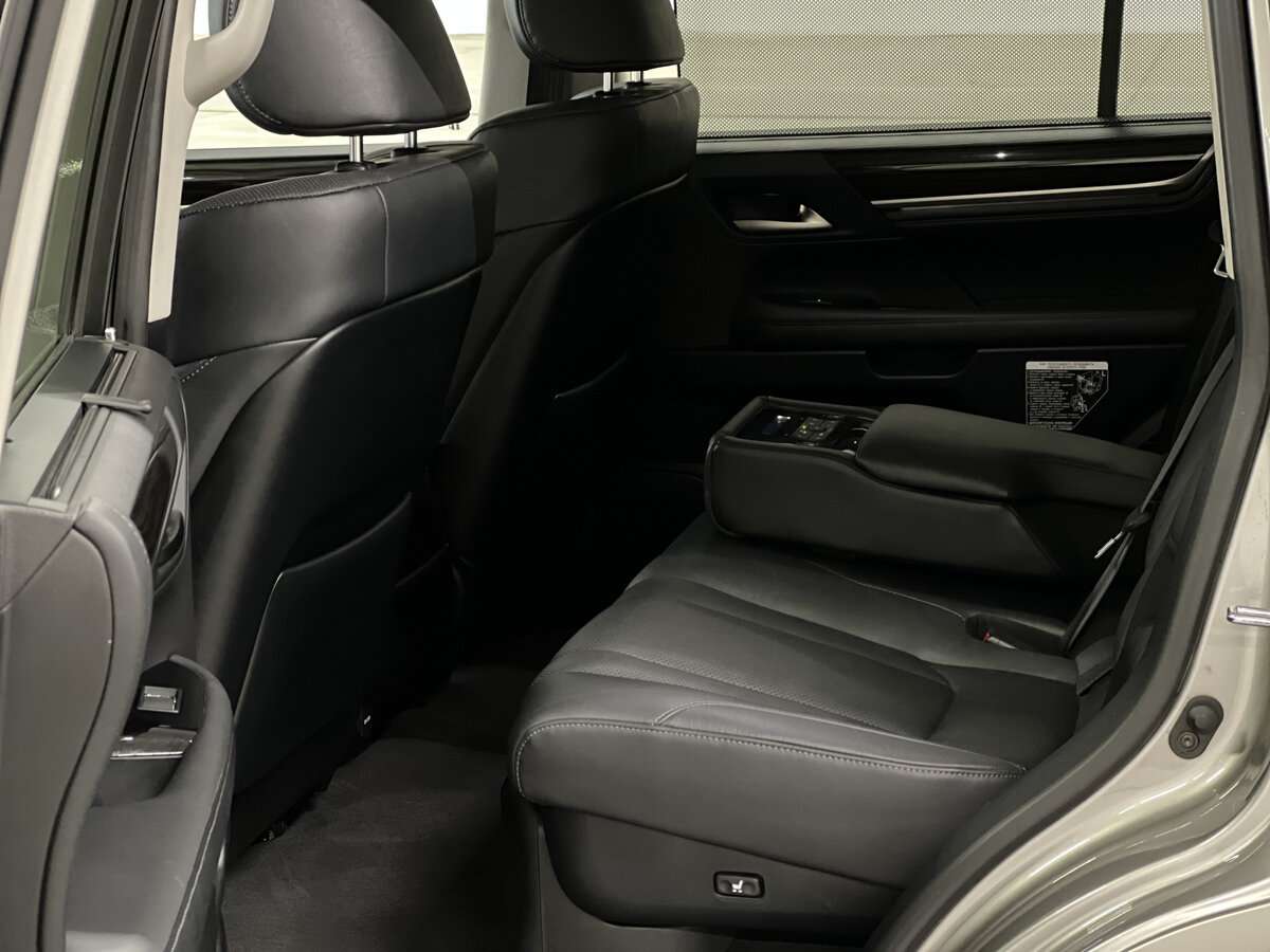 Lexus LX с пробегом — 2021 год. Фото: #11