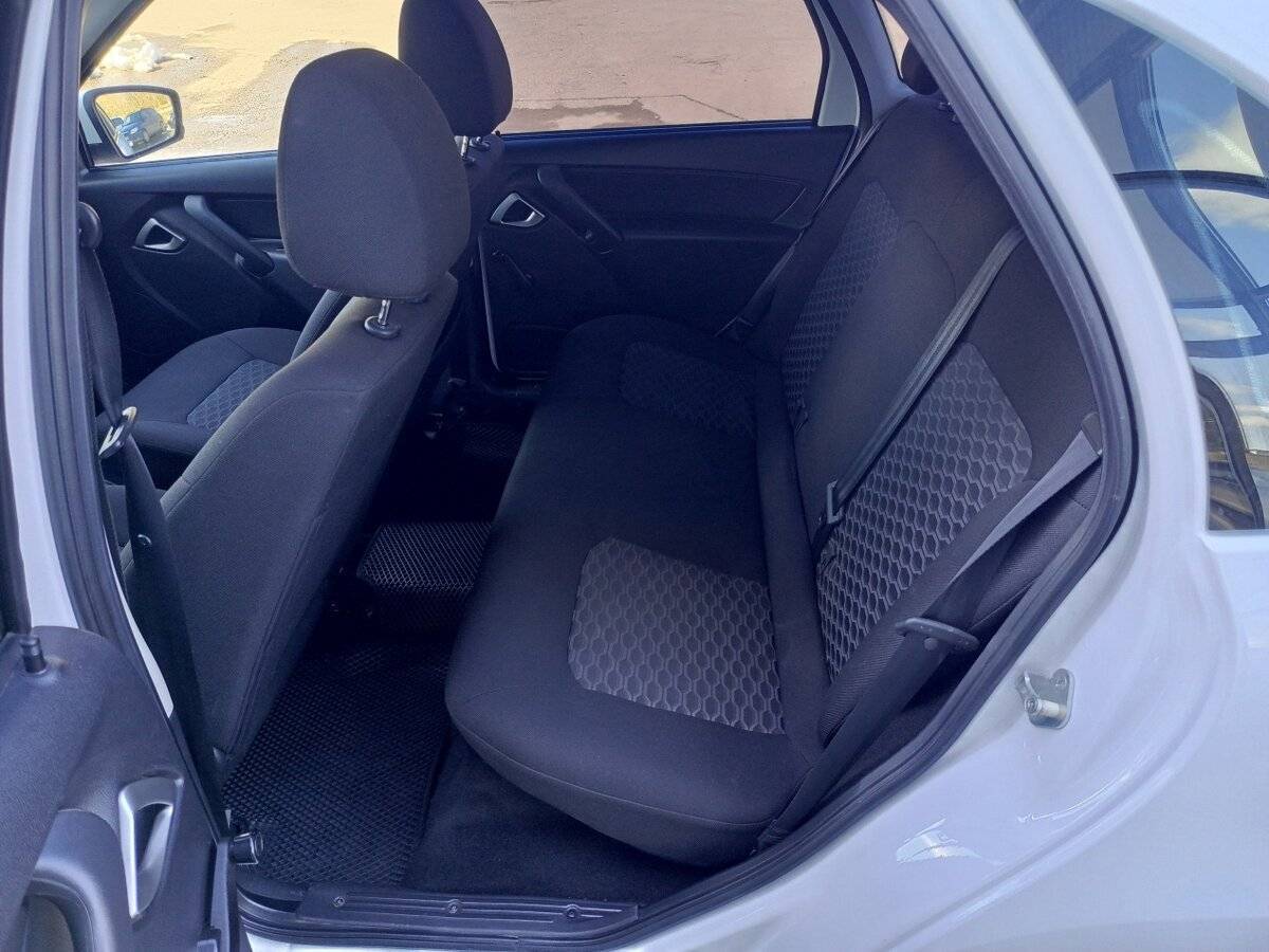 Lada (ВАЗ) Granta с пробегом — 2022 год. Фото: #11