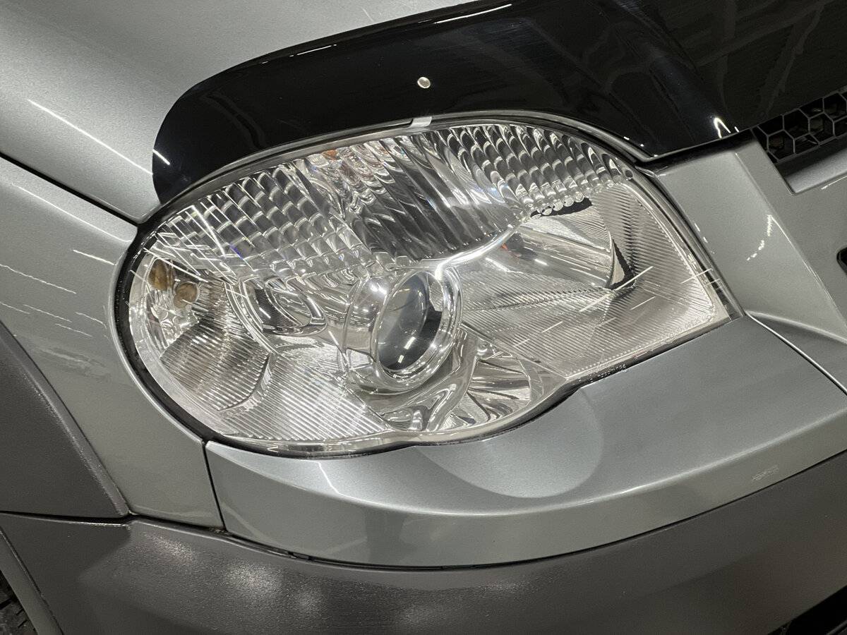 Chevrolet Niva с пробегом — 2013 год. Фото: #16