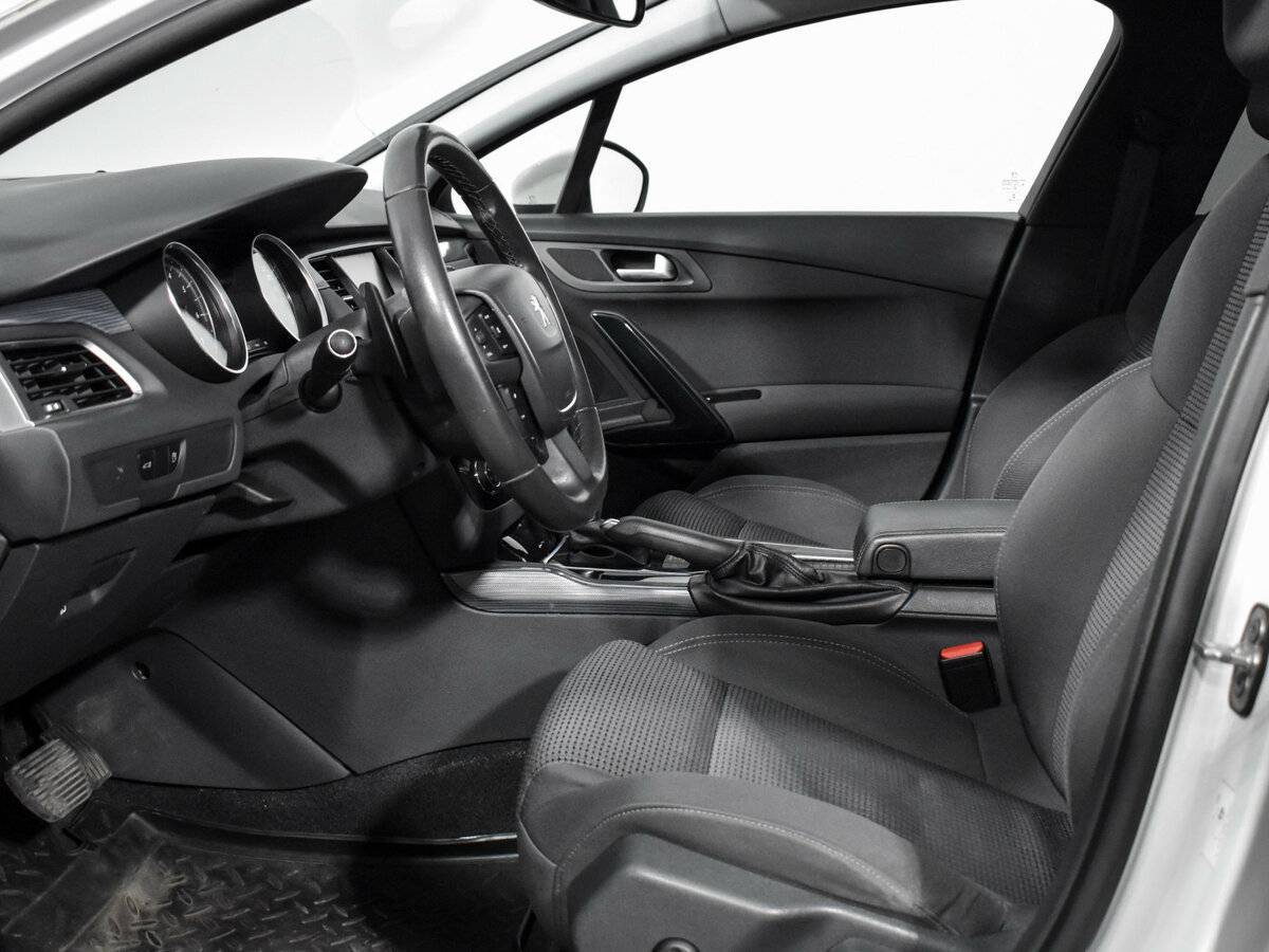 Peugeot 508 с пробегом — 2016 год. Фото: #7